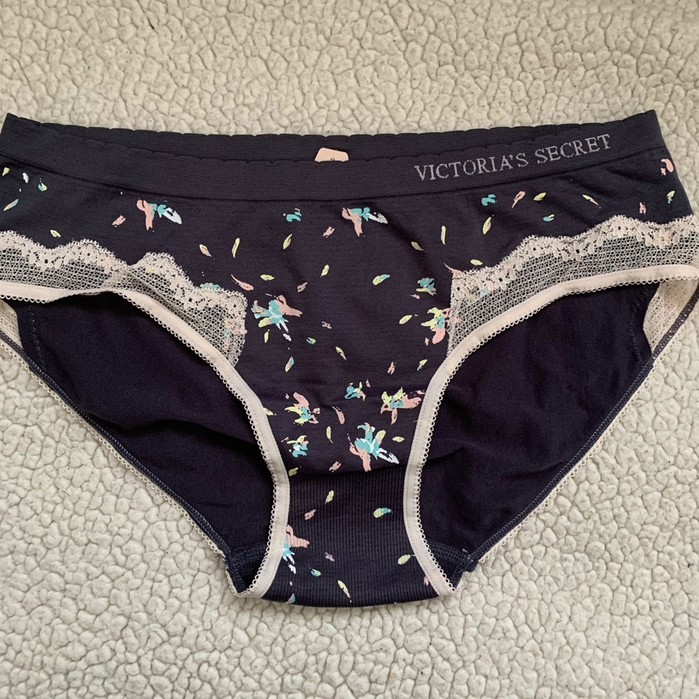 8pcs. Victoria Secret/Pink panties